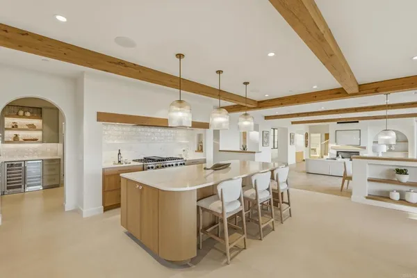 $7,500,000 | 8341 La Jolla Scenic Drive North, La Jolla, CA 92037