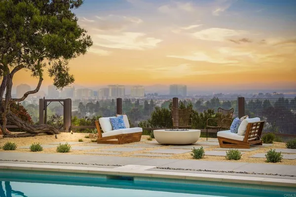 $7,500,000 | 8341 La Jolla Scenic Drive North, La Jolla, CA 92037