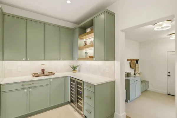 $7,500,000 | 8341 La Jolla Scenic Drive North, La Jolla, CA 92037