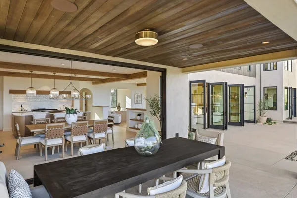 $7,500,000 | 8341 La Jolla Scenic Drive North, La Jolla, CA 92037