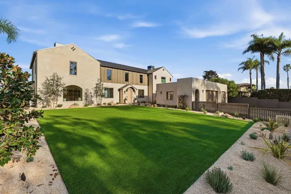 $7,500,000 | 8341 La Jolla Scenic Drive North, La Jolla, CA 92037
