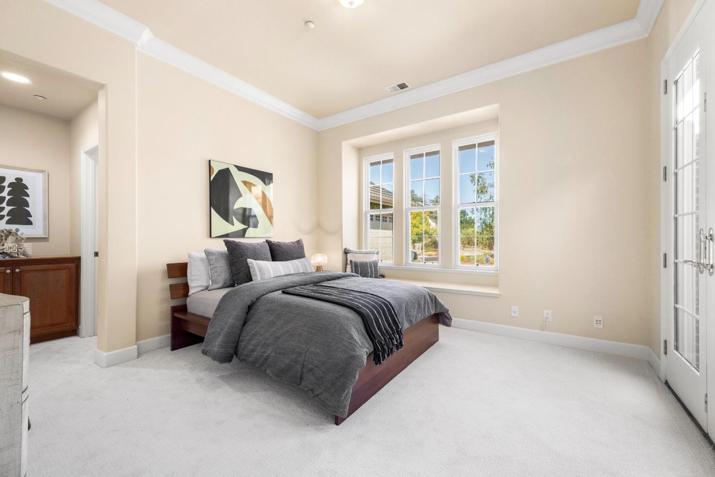 3918 Mainsail Place Soquel, CA 95073 - Photo 29 of 36 a bed sitting in a spacious bedroom next to a window