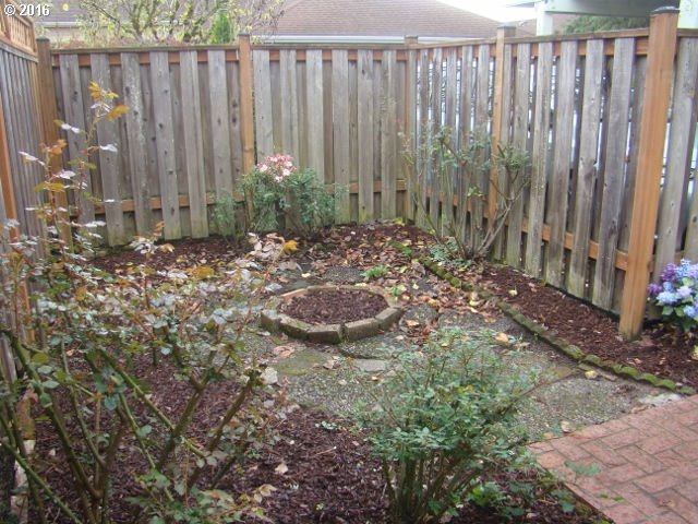 5175 Southwest Normandy Place Beaverton, OR 97005 - Photo 10 of 14 Gallery Image 10