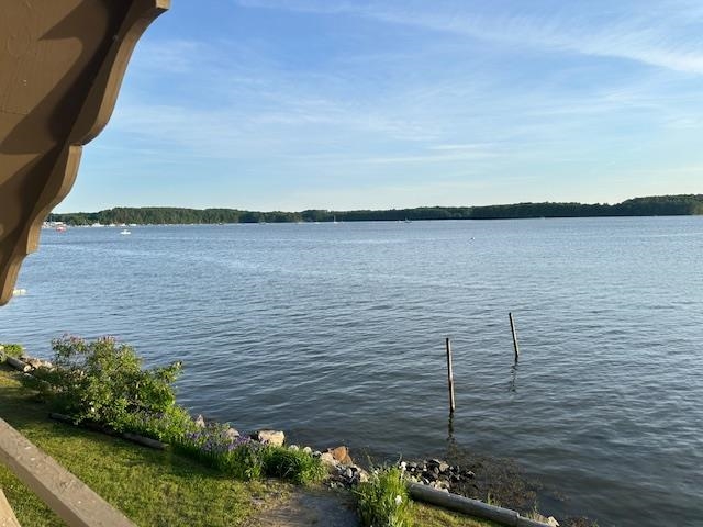 35 Boston Harbor Road Dover, NH 03820 - Photo 12 of 35