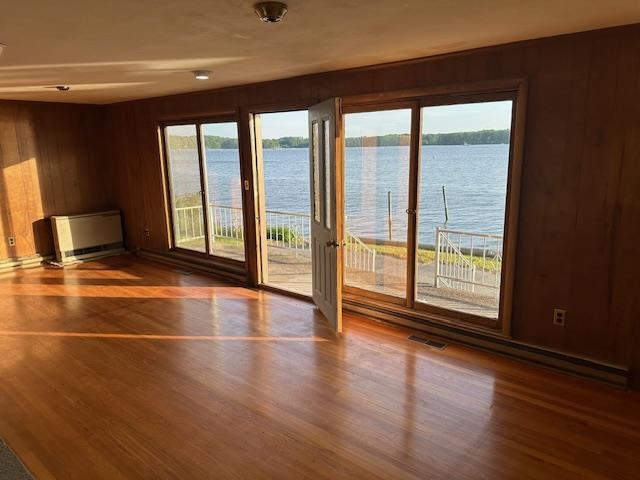 35 Boston Harbor Road Dover, NH 03820 - Photo 4 of 35