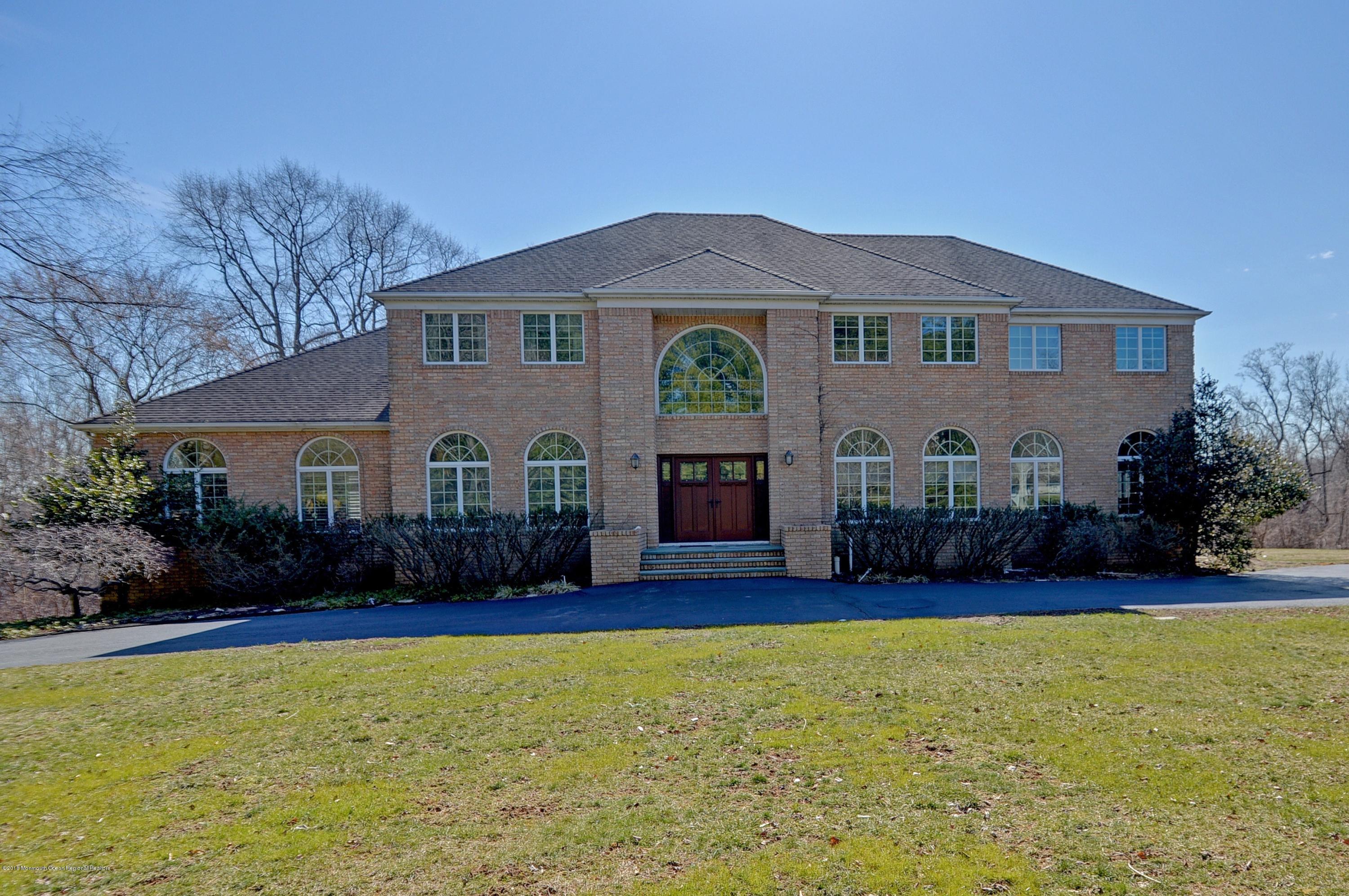 20 Riverside Lane Holmdel, NJ 07733 - Photo 1 of 23 20 Riverside Lane