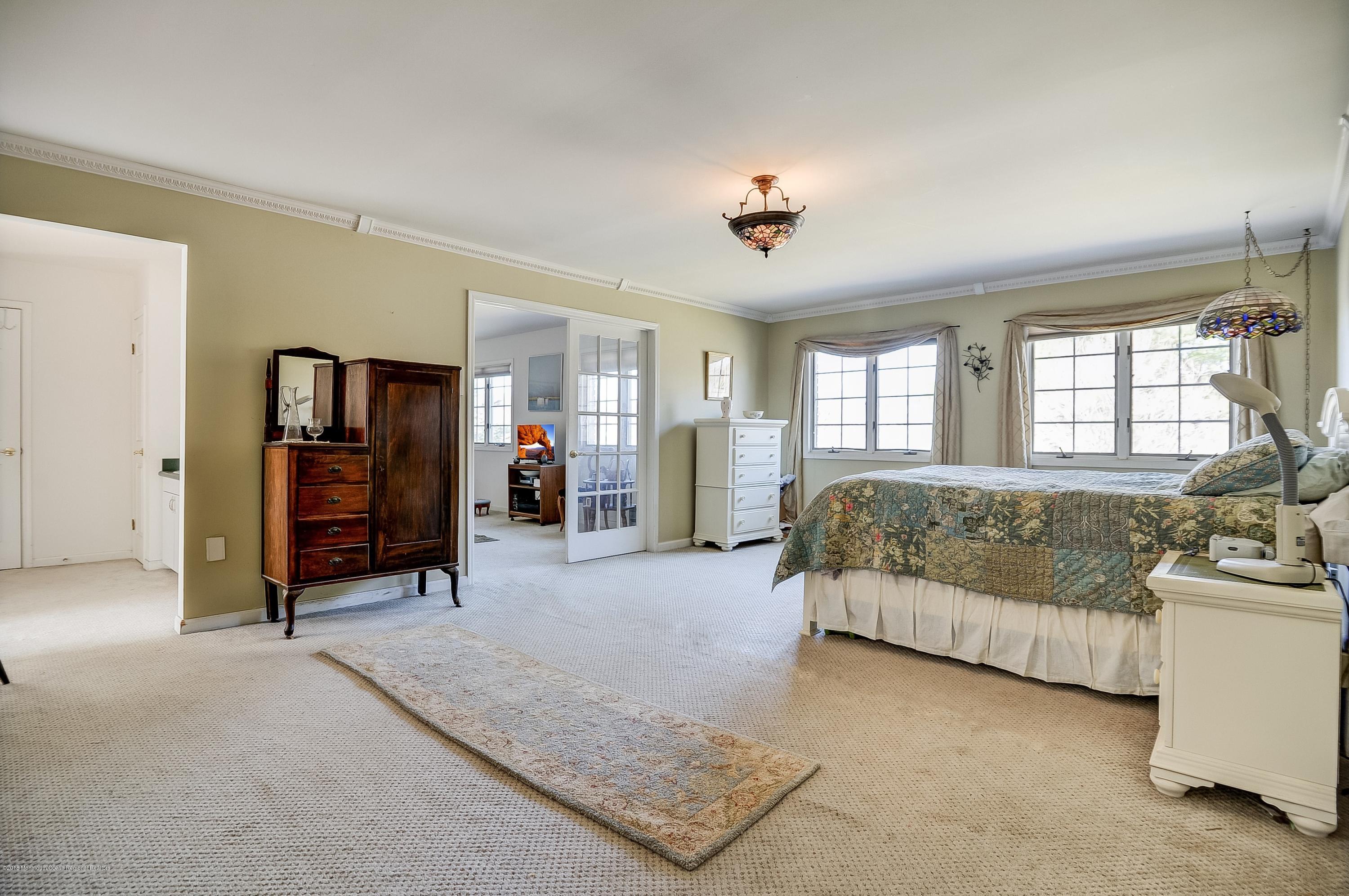 20 Riverside Lane Holmdel, NJ 07733 - Photo 15 of 23 Master Bedroom