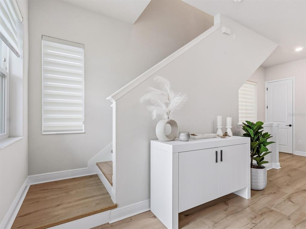 399 Gowdy Road Sarasota, FL 34237 - Photo 19 of 64