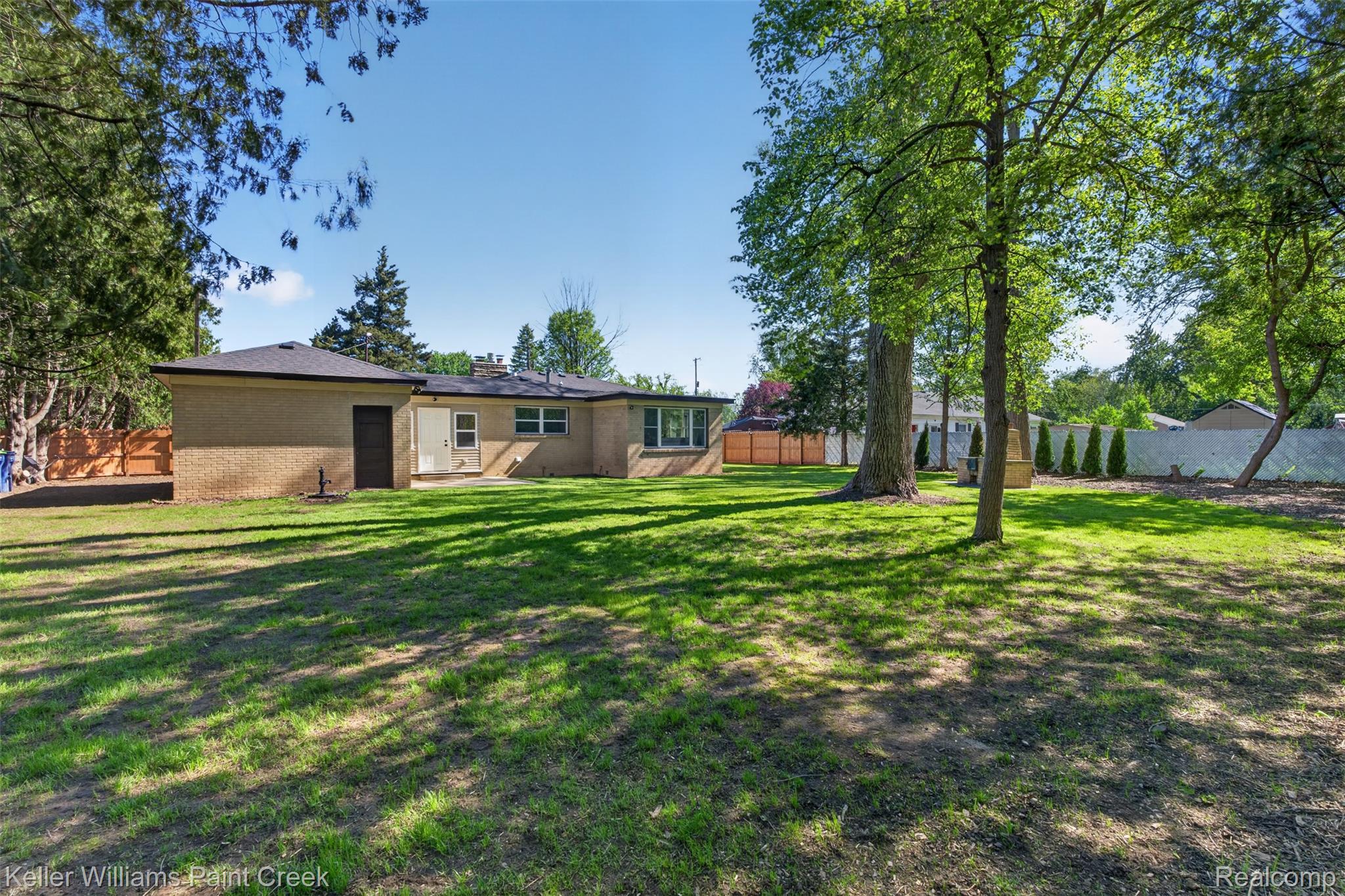 2942 Tatham Road Saginaw, MI 48601 - Photo 39 of 59 044_DSC00666.jpg