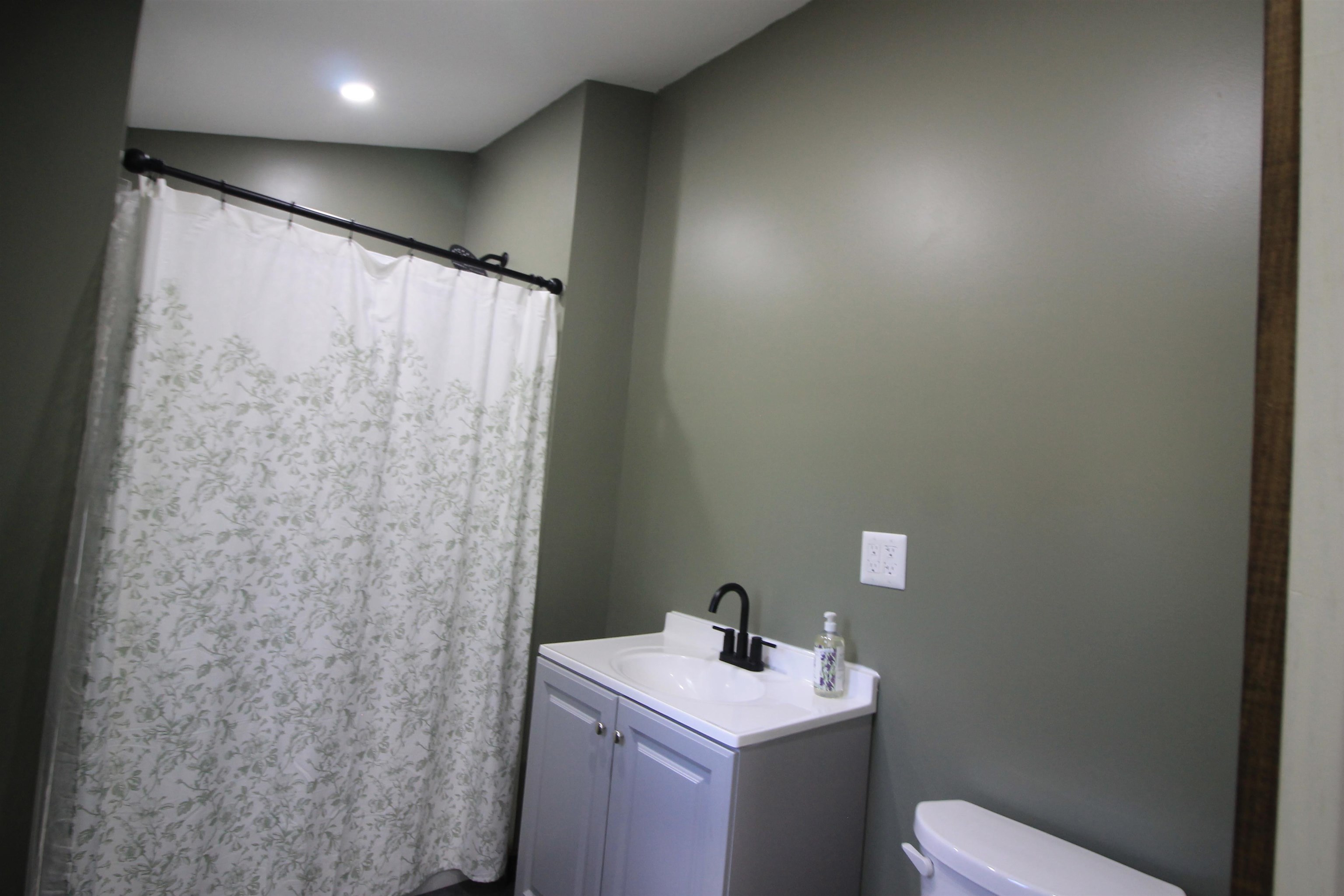 21 Mirror Lake Road Thornton, NH 03285 - Photo 26 of 54