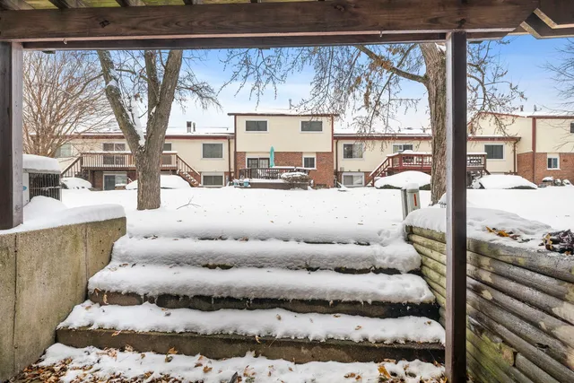 $269,900 | 16345 Brementowne Drive, Tinley Park, IL 60477