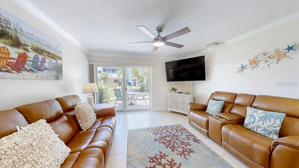 5830 Midnight Pass Road, Unit 3 Sarasota, FL 34242 - Photo 12 of 46