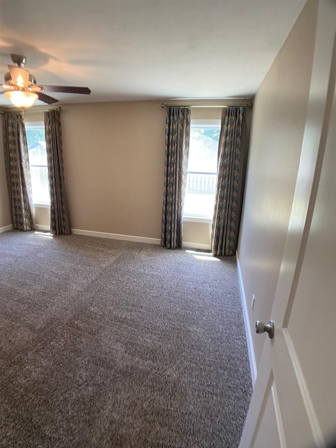 4544 Thompson Road Springfield, IL 62711 - Photo 20 of 29 Gallery Image 20