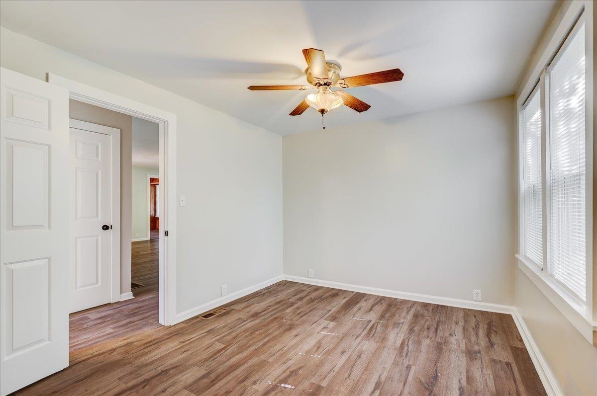 2846 West Mill Road Evansville, IN 47720 - Photo 15 of 36 Gallery Image 15