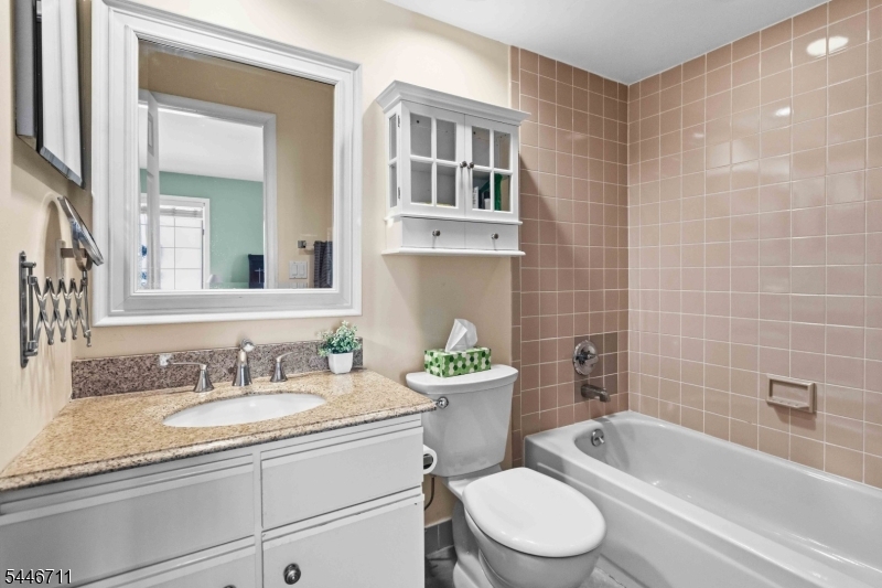 138 Terrace Drive Chatham, NJ 07928 - Photo 17 of 22