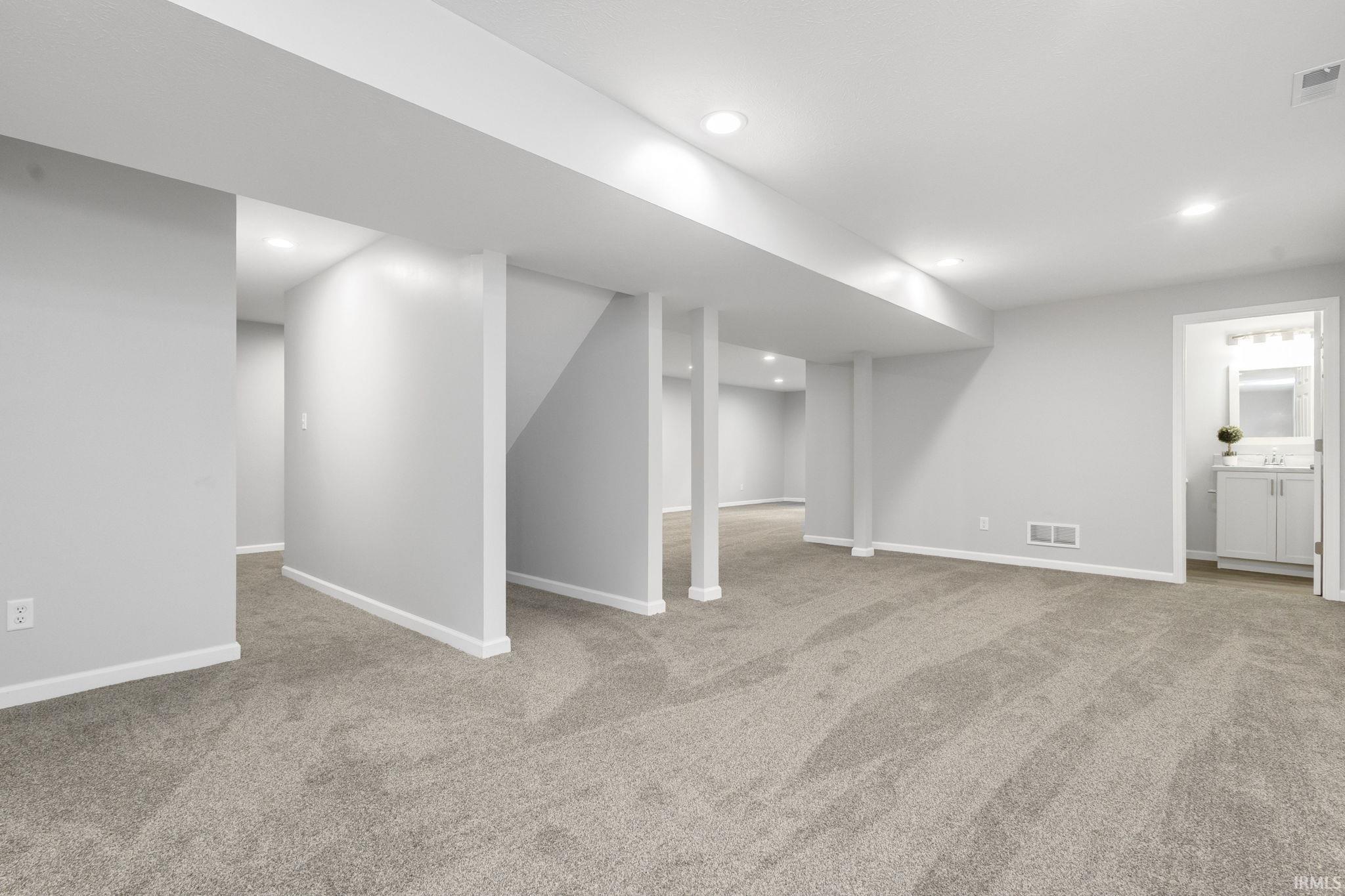 55556 Bittersweet Road Mishawaka, IN 46545 - Photo 21 of 29 Gallery Image 21