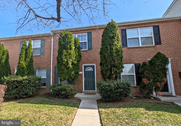 $322,500 | 526 Essex Place, Frederick, MD 21703