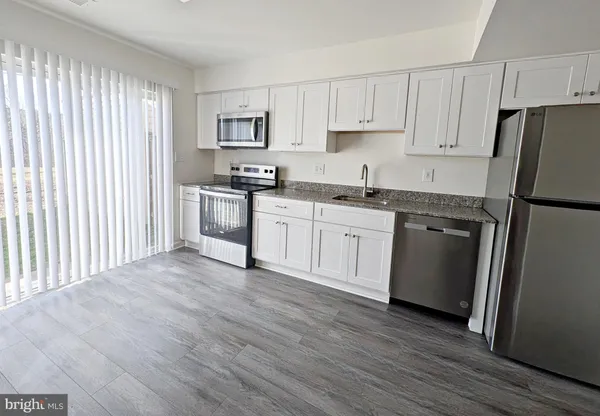 $322,500 | 526 Essex Place, Frederick, MD 21703