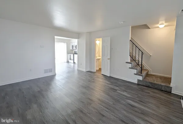 $322,500 | 526 Essex Place, Frederick, MD 21703