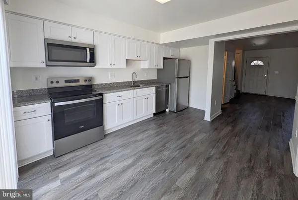 $322,500 | 526 Essex Place, Frederick, MD 21703