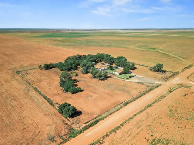a view of a house with swimming pool