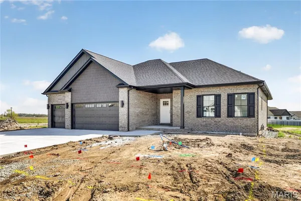 $600,000 | 604 Tea Olive Boulevard, O'Fallon, IL 62269