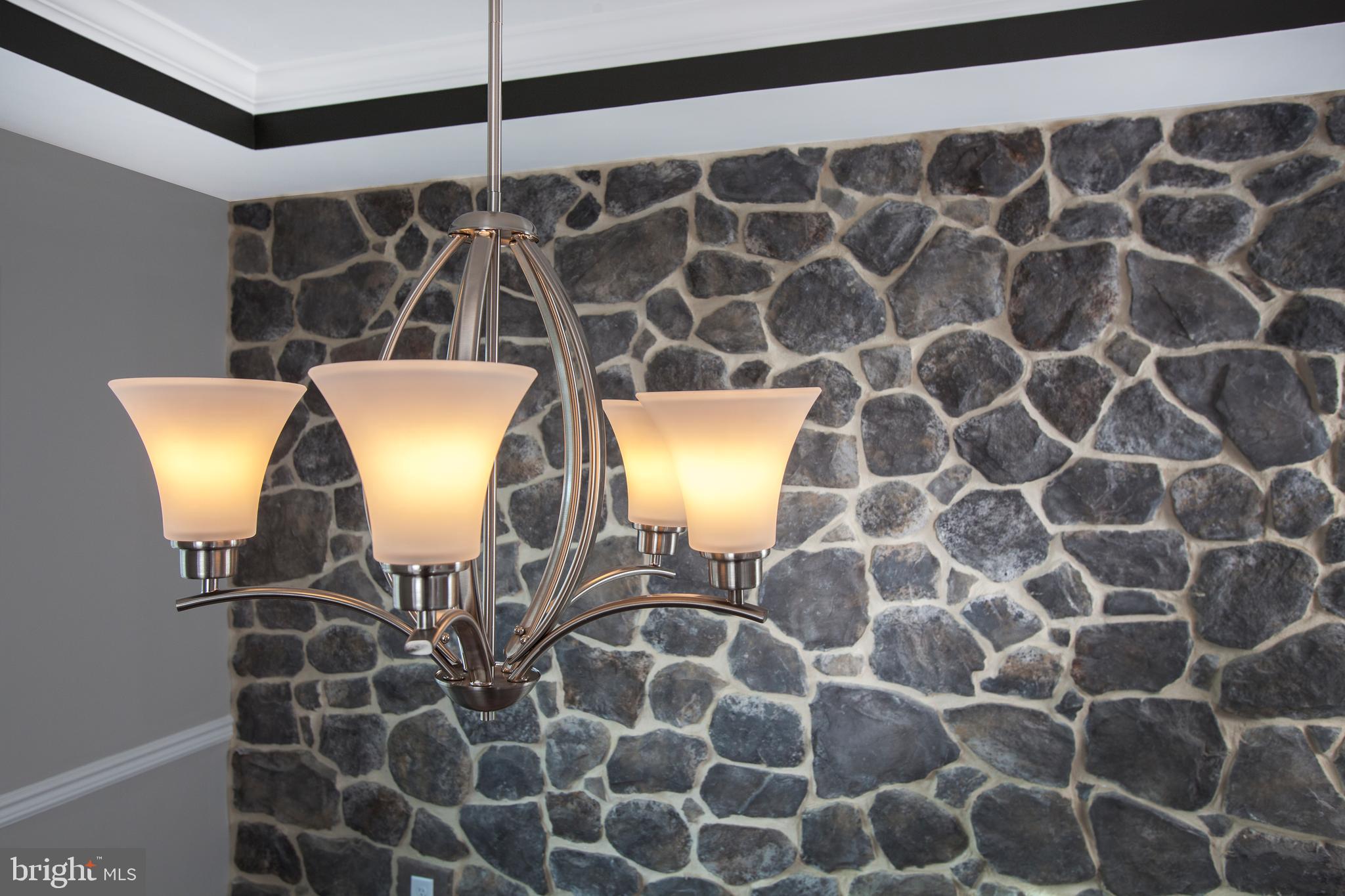 717 Hampton Court Road Harrisburg, PA 17112 - Photo 3 of 9 Gallery Image 3