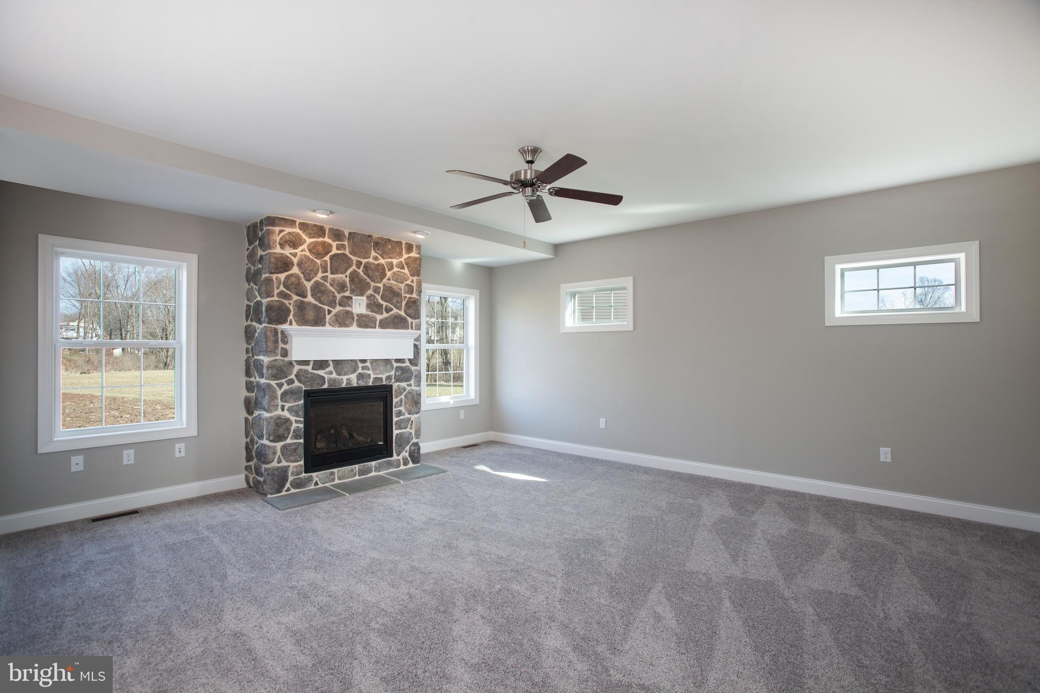 717 Hampton Court Road Harrisburg, PA 17112 - Photo 7 of 9 Gallery Image 7