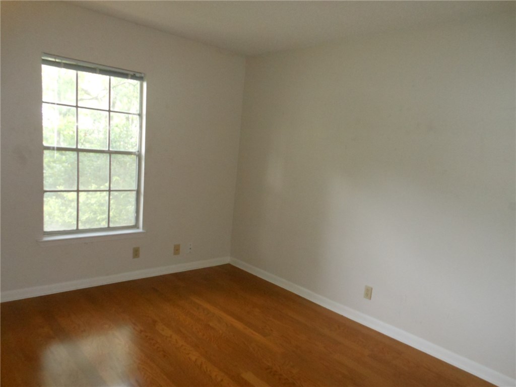 2516 Enfield Road, Unit 202 Austin, TX 78703 - Photo 8 of 9