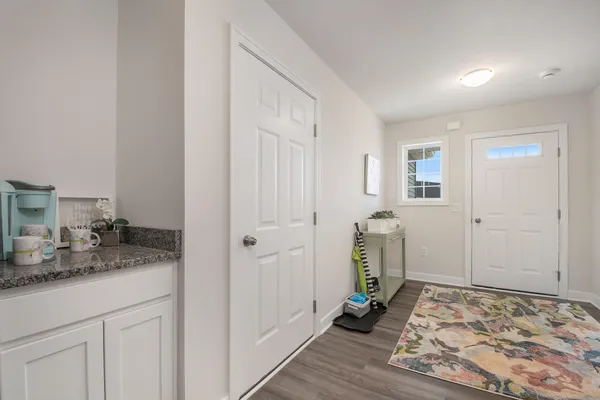 $325,000 | 4294 Highpoint Drive, Unit 103, Wayland, MI 49348