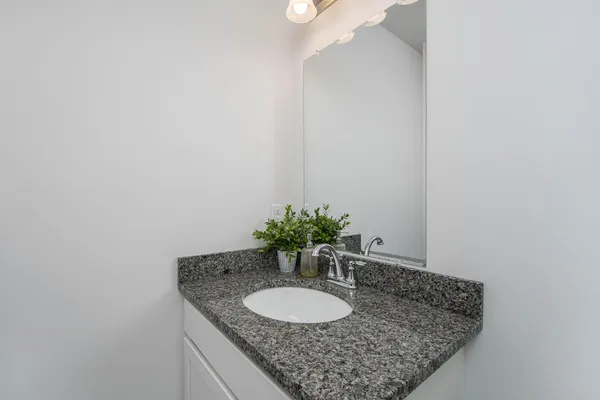 $325,000 | 4294 Highpoint Drive, Unit 103, Wayland, MI 49348