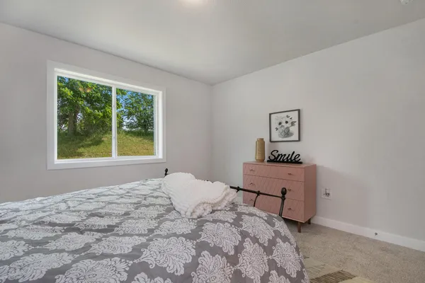$325,000 | 4294 Highpoint Drive, Unit 103, Wayland, MI 49348