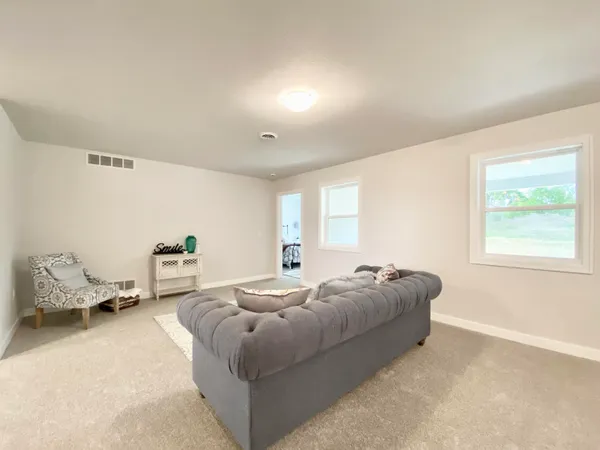 $325,000 | 4294 Highpoint Drive, Unit 103, Wayland, MI 49348