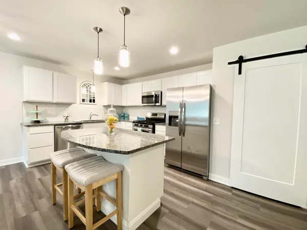 $325,000 | 4294 Highpoint Drive, Unit 103, Wayland, MI 49348