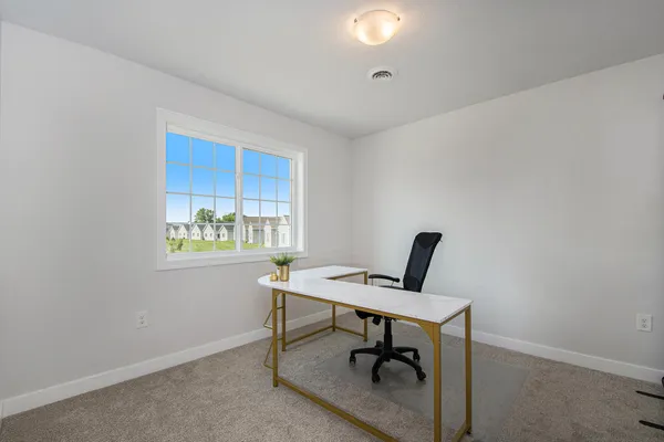 $325,000 | 4294 Highpoint Drive, Unit 103, Wayland, MI 49348