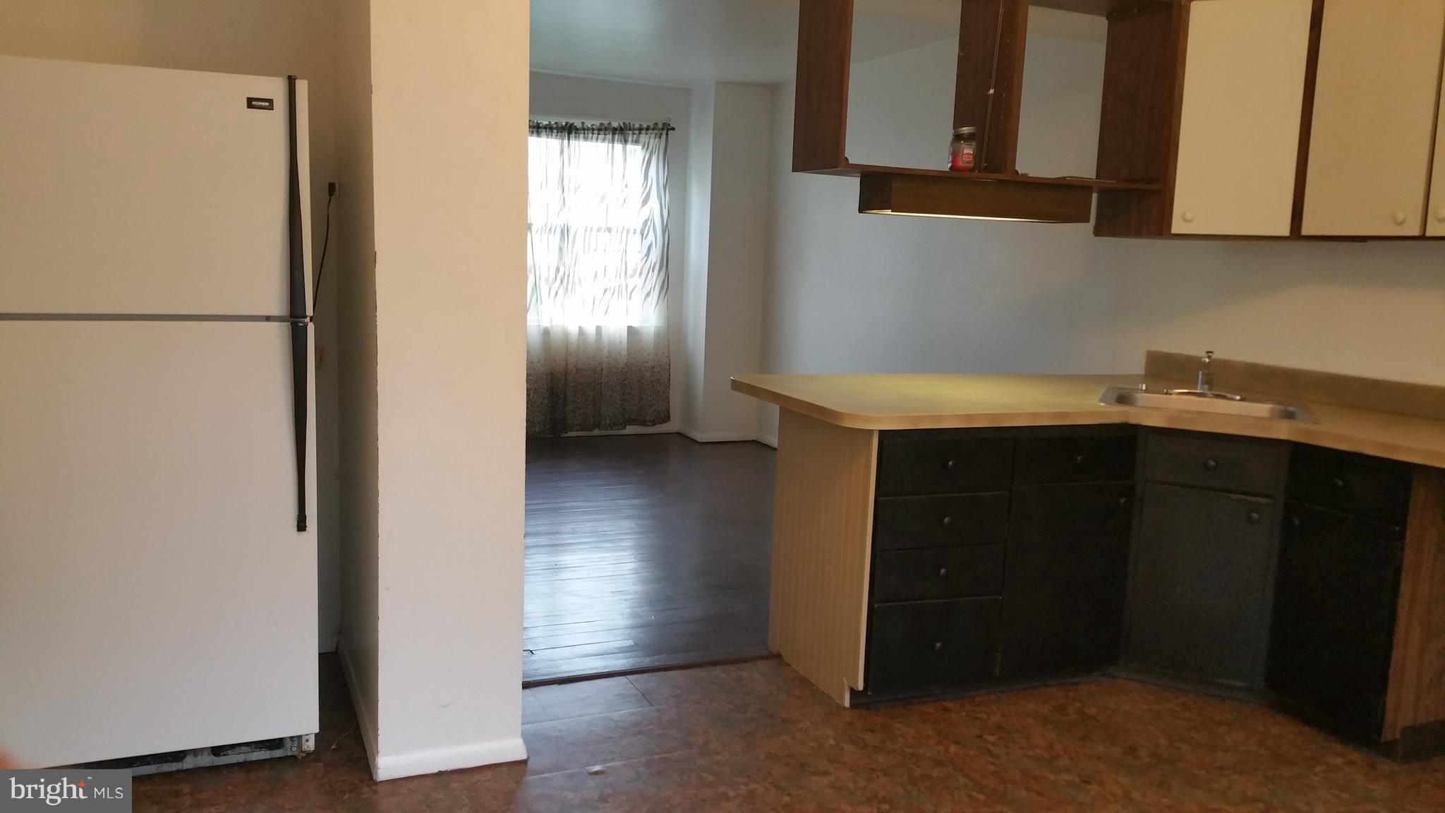 1640 Riverwood Road Essex, MD 21221 - Photo 11 of 22 Spacious Kitchen/Open to LR/open concept