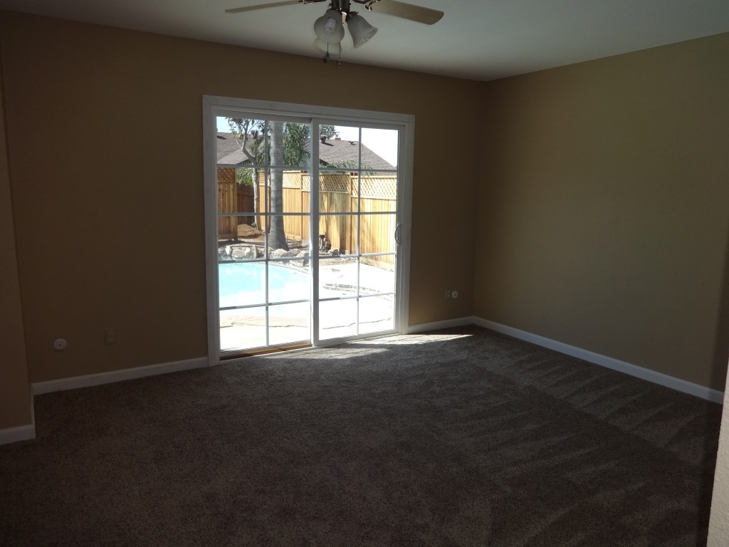 10945 Crystal Springs Road Santee, CA 92071 - Photo 4 of 21