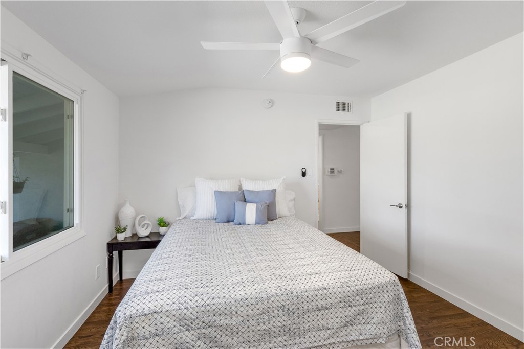 15230 Weeks Drive La Mirada, CA 90638 - Photo 13 of 24