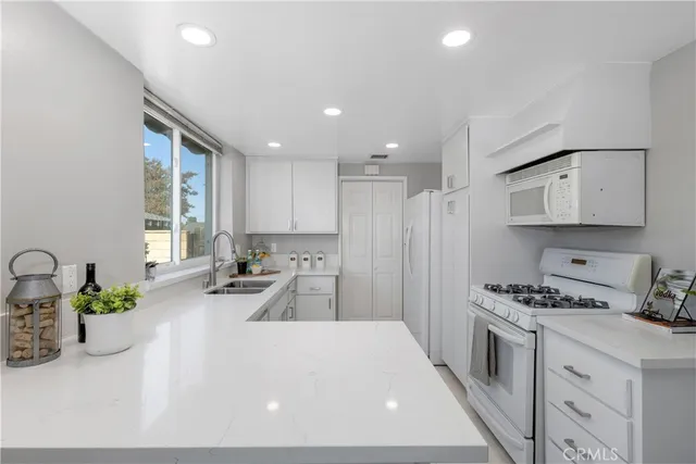 $949,000 | 15230 Weeks Drive, La Mirada, CA 90638