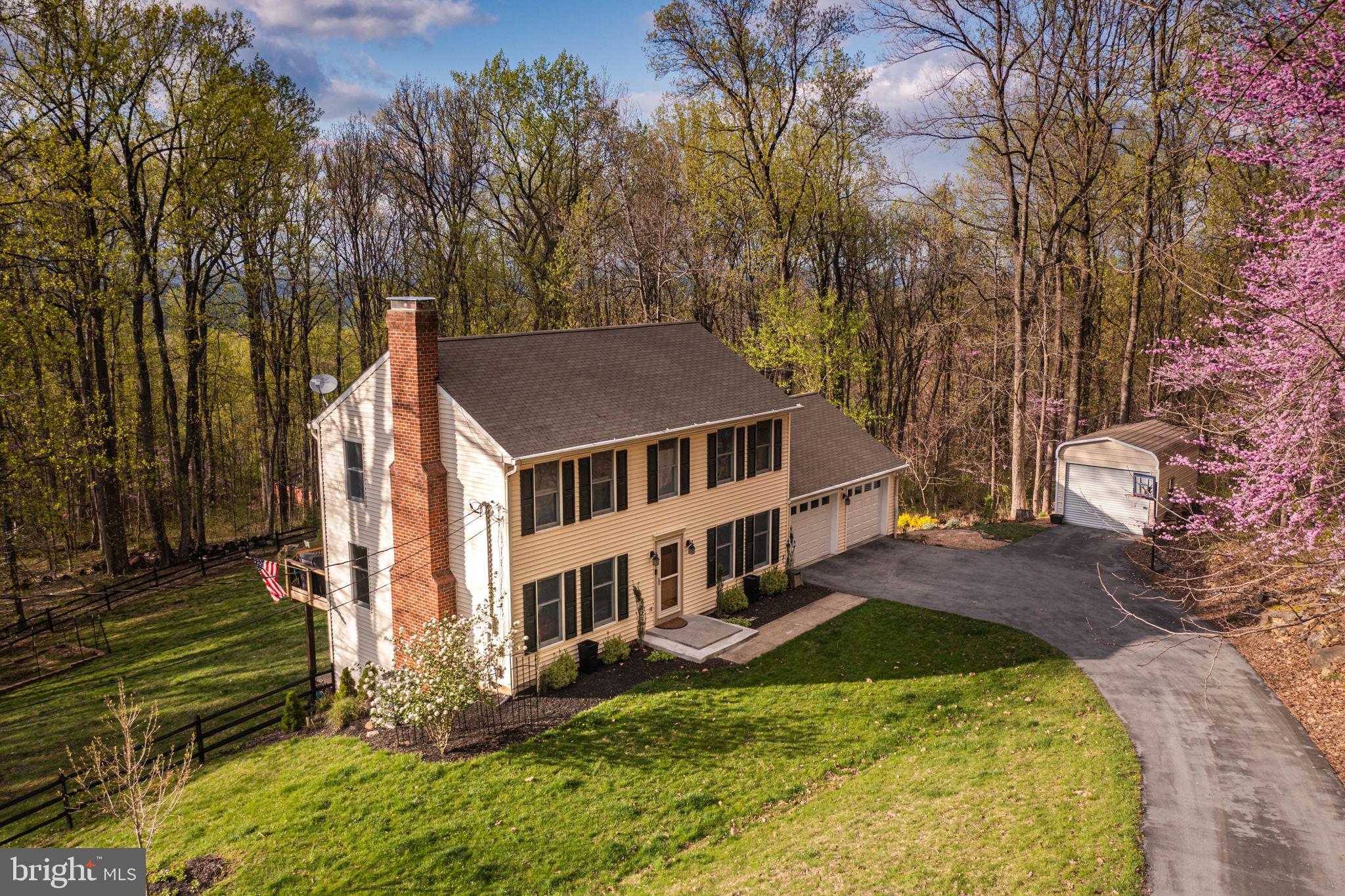 Beautiful 4 BR Colonial w/ Views!