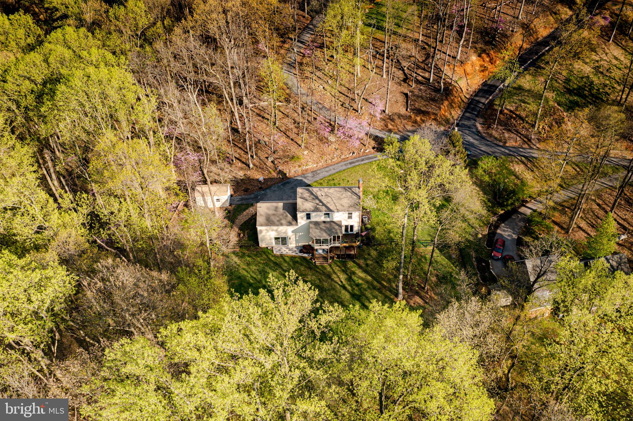 519 Delicious Road Linden, VA 22642 - Photo 25 of 27 Aerial View