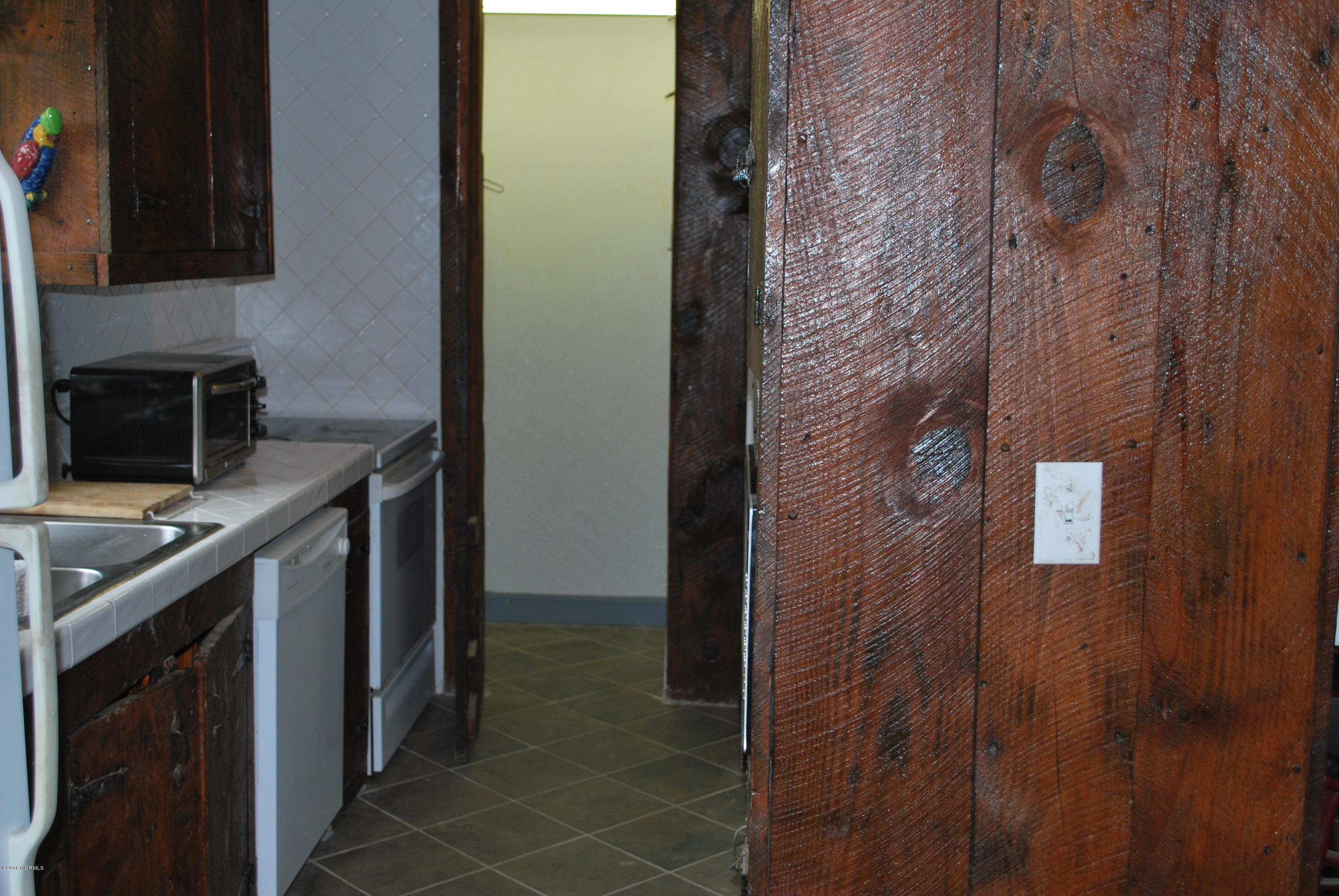 2316 Shine Road Snow Hill, NC 28580 - Photo 26 of 32 DSC_0072