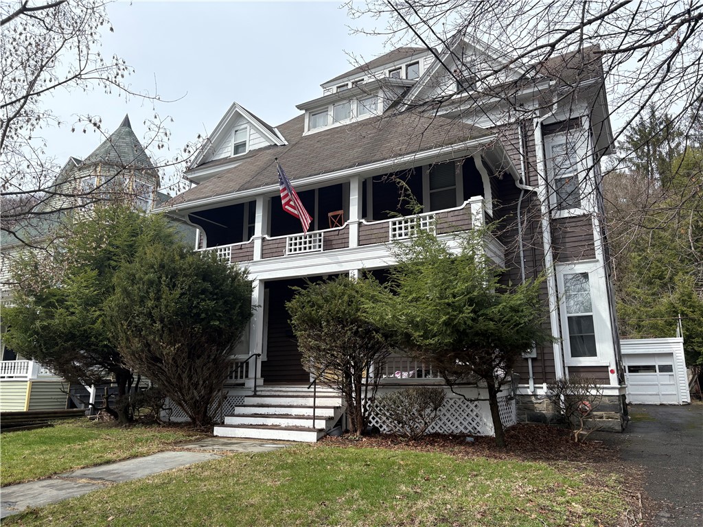 27 Cedar Street Oneonta, NY 13820 - Photo 1 of 33