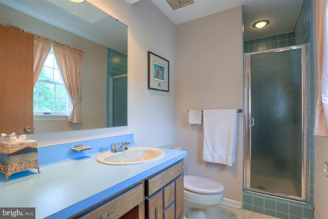 744 Greendale Road York, PA 17403 - Photo 24 of 36 Gallery Image 24