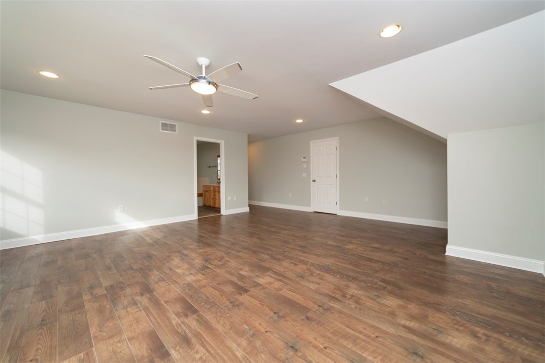 82 Old Post Road Westerly, RI 02891 - Photo 24 of 42