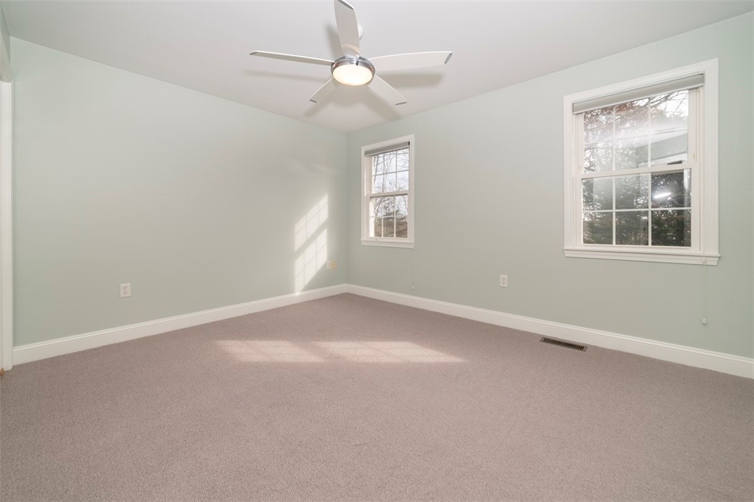 82 Old Post Road Westerly, RI 02891 - Photo 37 of 42