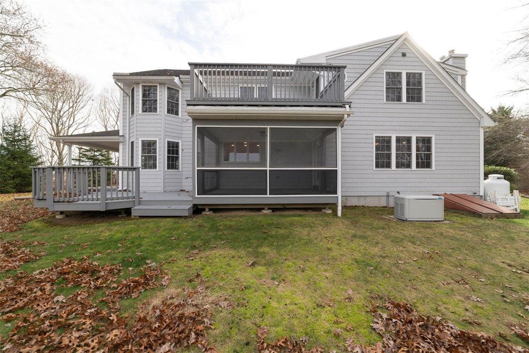 82 Old Post Road Westerly, RI 02891 - Photo 6 of 42