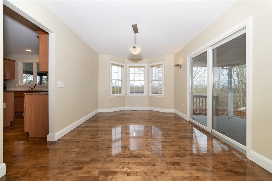 82 Old Post Road Westerly, RI 02891 - Photo 10 of 42