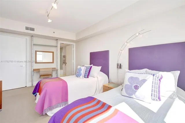 $3,500,000 | 18911 Collins Avenue, Unit 1901, Sunny Isles Beach, FL 33160