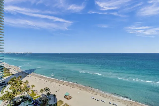 $3,500,000 | 18911 Collins Avenue, Unit 1901, Sunny Isles Beach, FL 33160